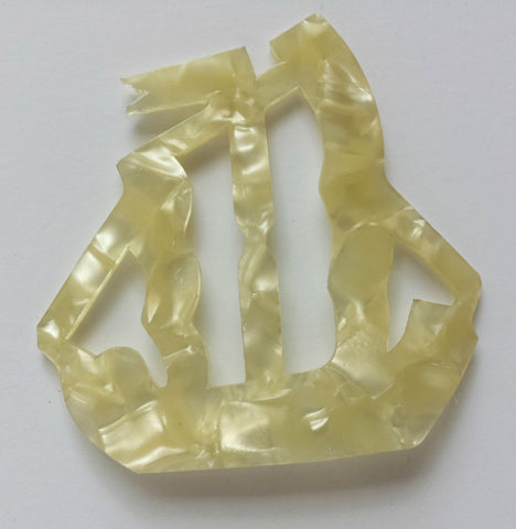 Celluloid sail boat design buckle - Accessories Of Old