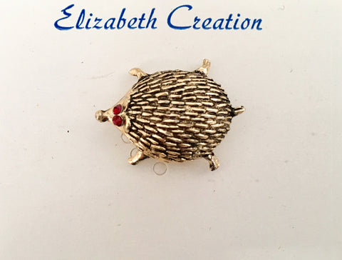 Vintage late 1960's British hedgehog brooch - Accessories Of Old